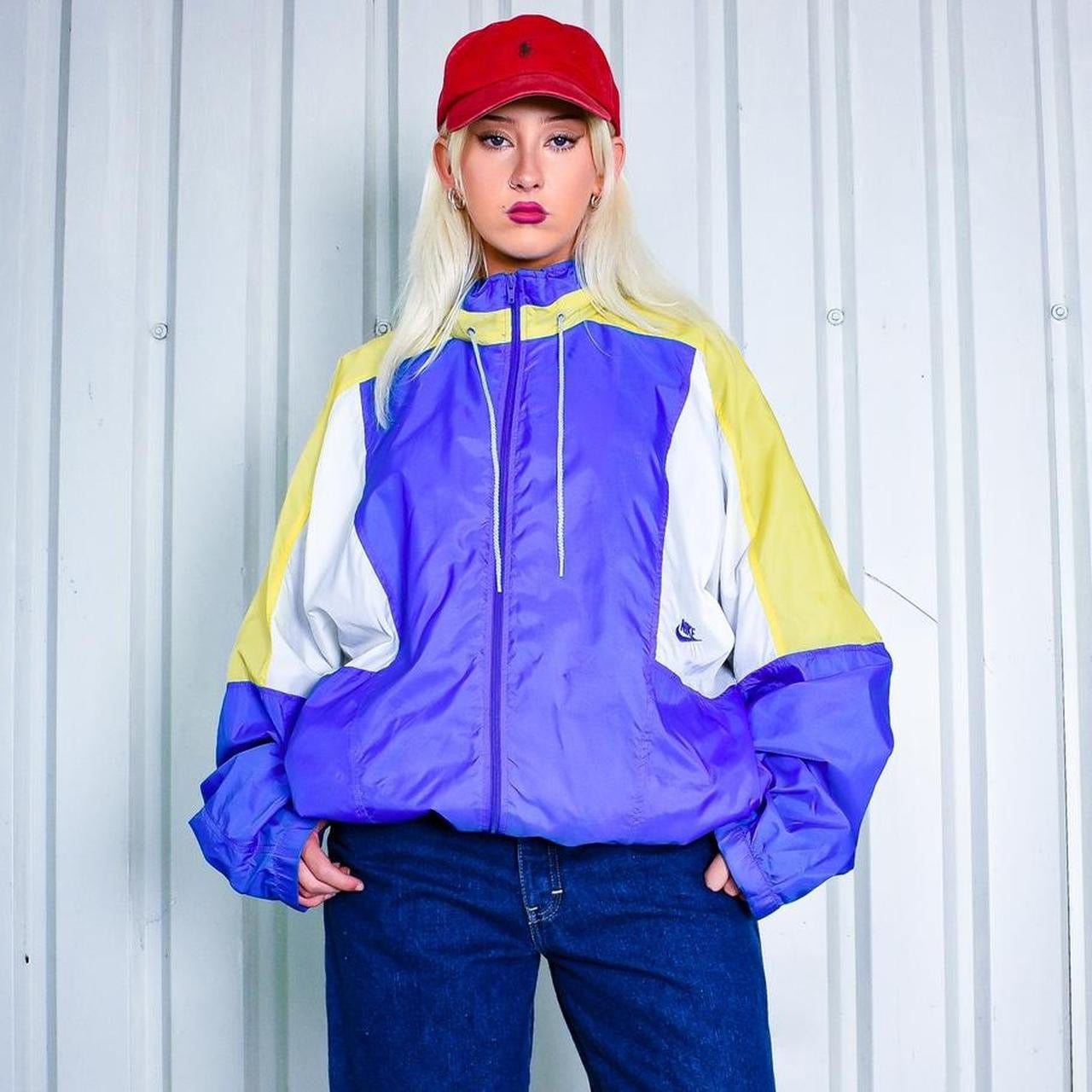 Nike retro best sale windrunner jacket