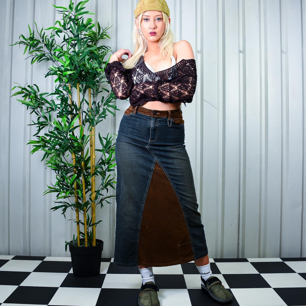 Black jean outlet skirt outfit 90s